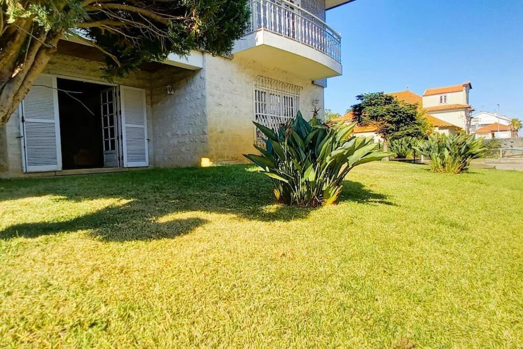 Moradia Entre O Mar E A Ria Villa Gafanha da Nazare Exterior photo